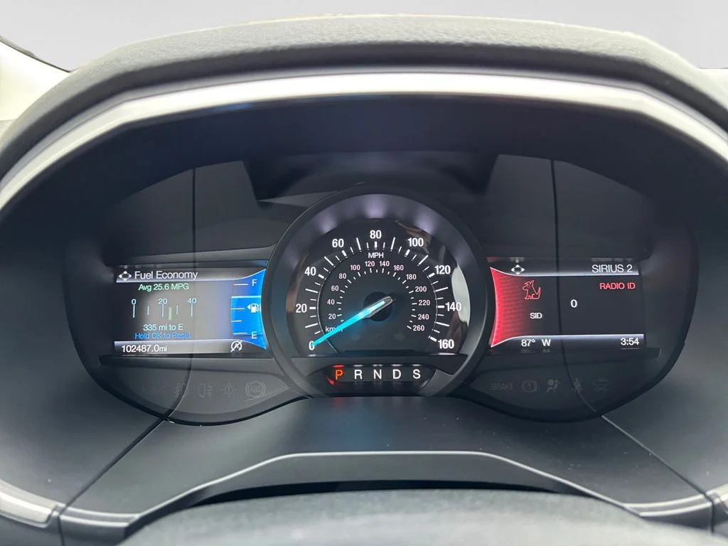 Used 2020 Red Ford SEL image 16