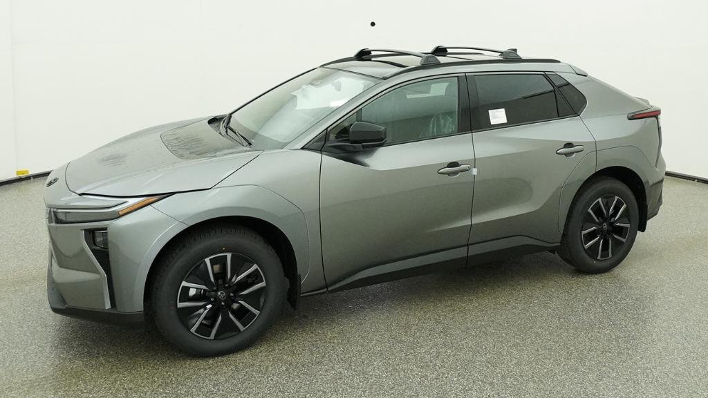 New 2026 Heavy Metal Toyota XLE image 30