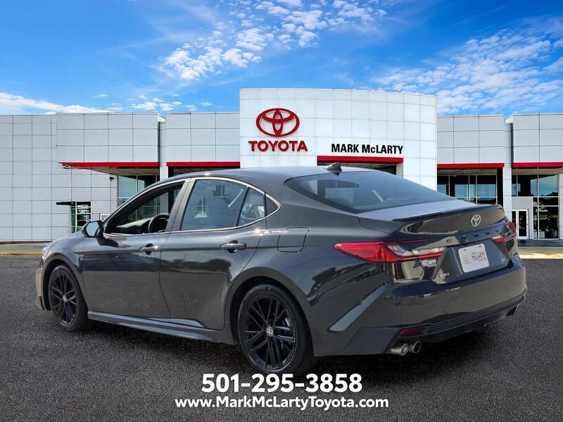 Used 2025 Underground TOYOTA SE image 3