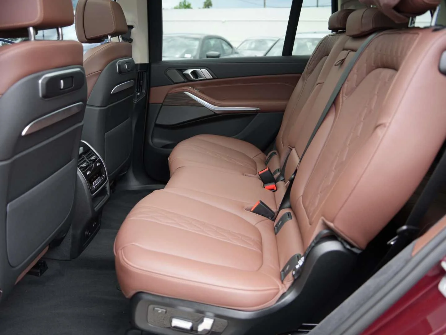 Used 2026 Aventurin Red Metallic BMW xDrive40i Sports Activity Vehicle image 12