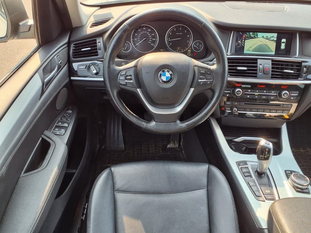 Used 2015 White BMW xDrive28i image 11