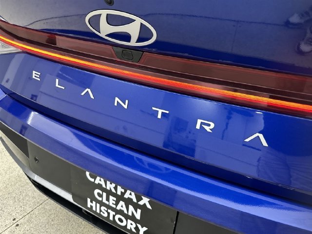 2024 Hyundai Elantra Limited - Photo 40