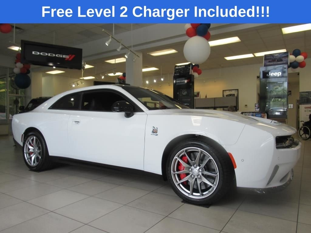Used 2024 Dodge Charger Daytona Scat Pack with VIN 2C3CDBDK8RR206148 for sale in Gainesville, FL