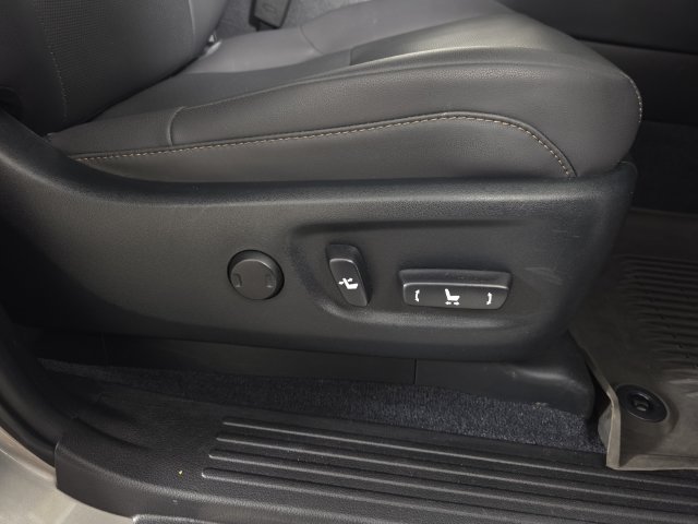 Certified Used 2023 Silver Lexus 460 image 33