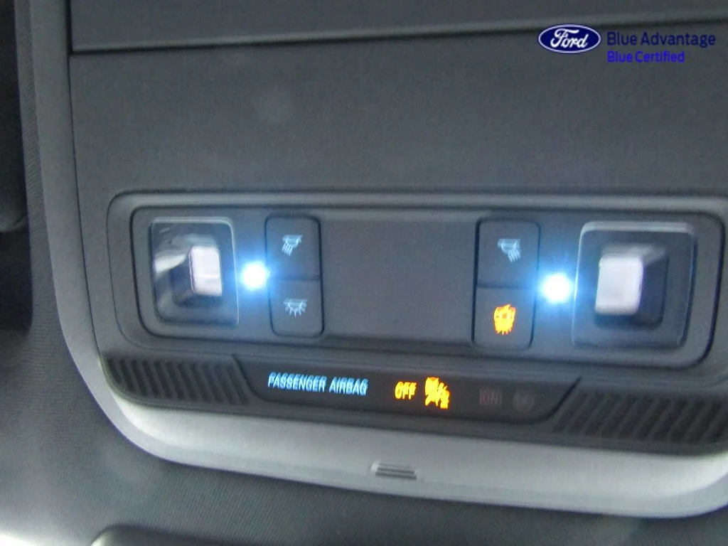 Certified Used 2023 Oxford White Ford XLT image 40