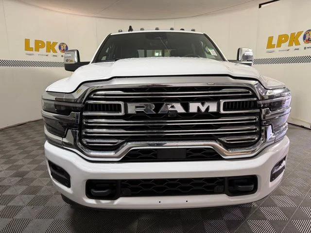 New 2026 Bright White Clear-Coat Exterior Paint RAM LARAMIE image 16
