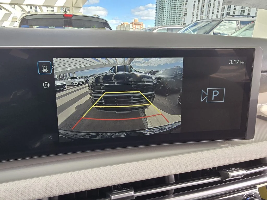 New 2026 Gray Hyundai SEL Convenience image 25