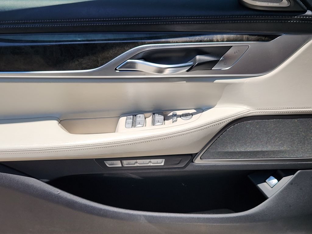 Used 2018 Black BMW 740i xDrive image 24