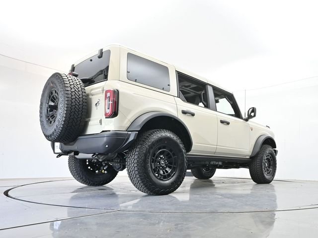 New 2026 Desert Sand Ford Badlands® image 48
