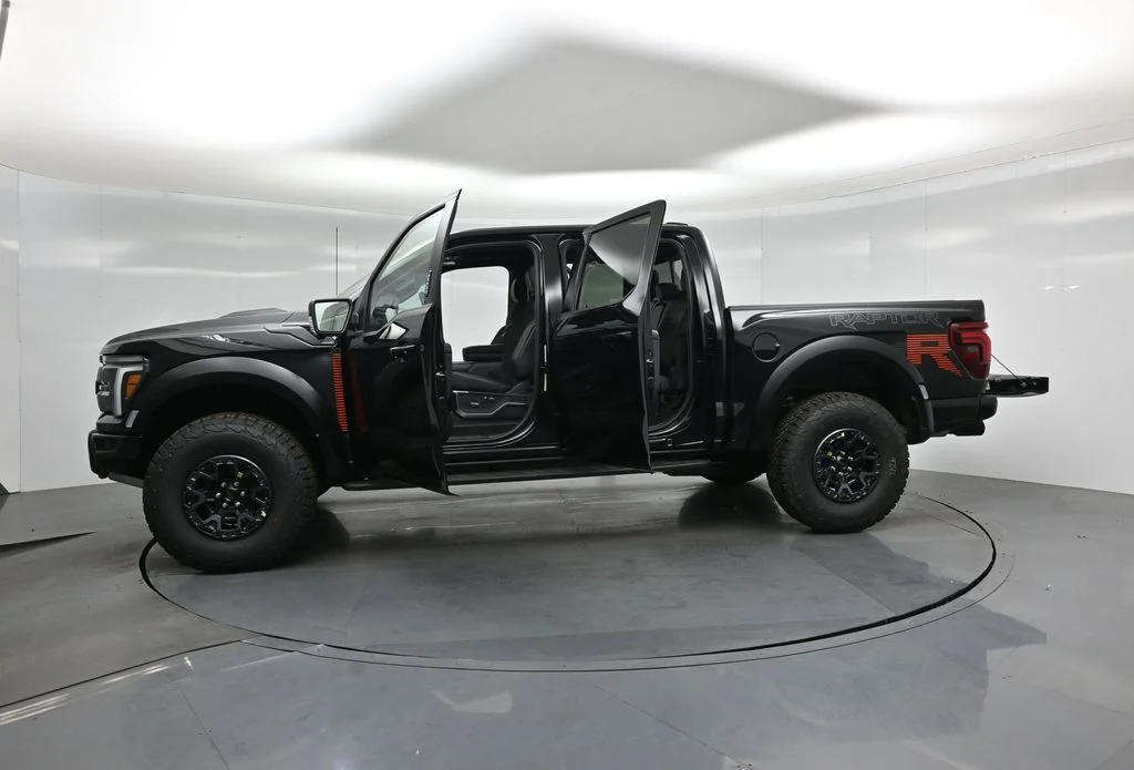 New 2026 Agate Black Metallic Ford Raptor image 35