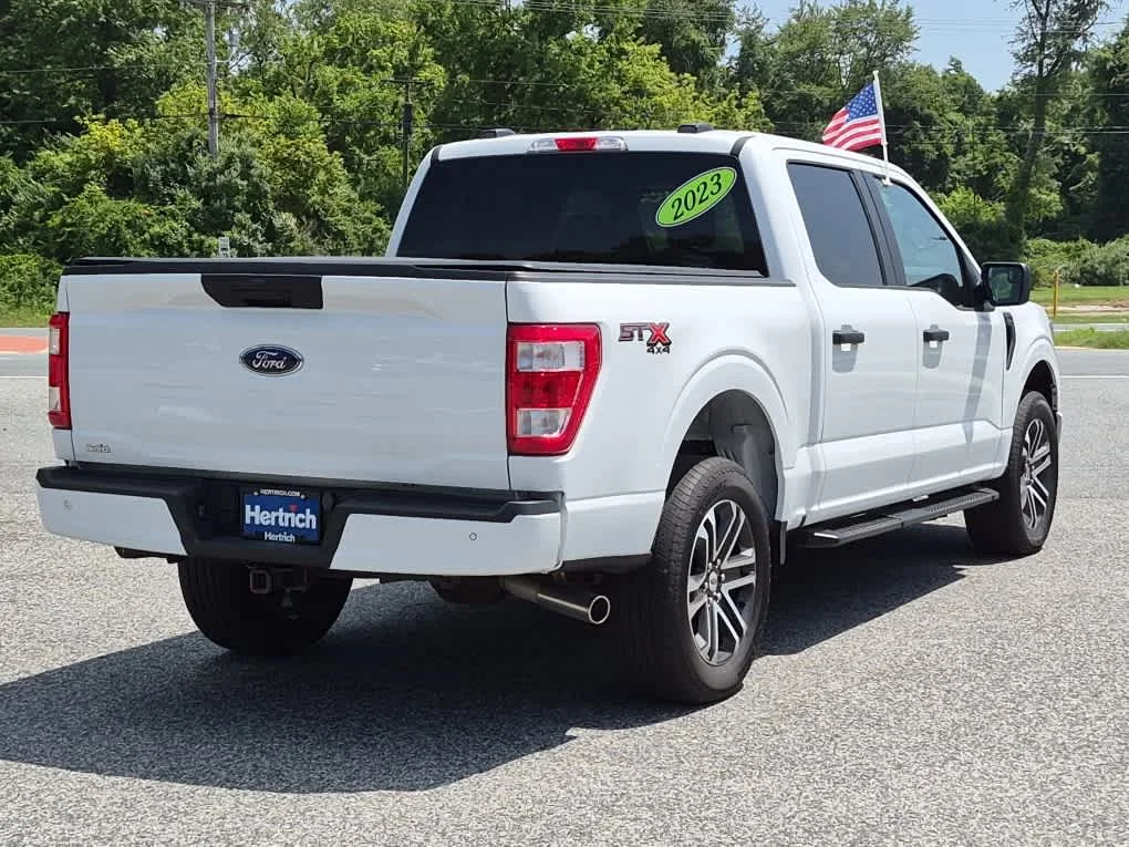 Certified Used 2023 Oxford White Ford XL image 3
