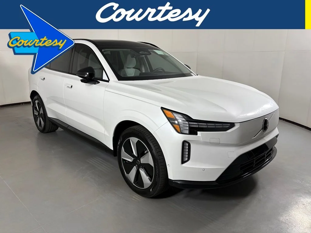 New 2026 Crystal White Volvo Plus image 1