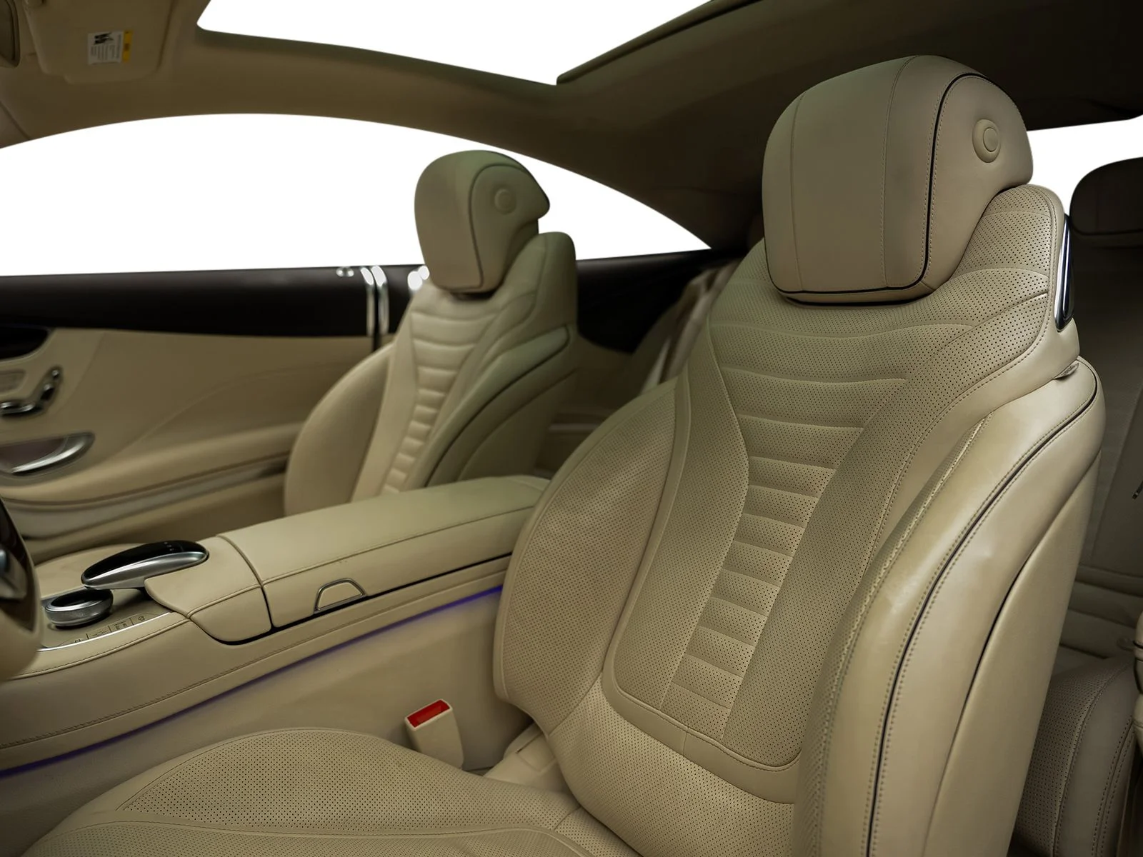 Used 2015 White Mercedes-Benz S 550 image 32