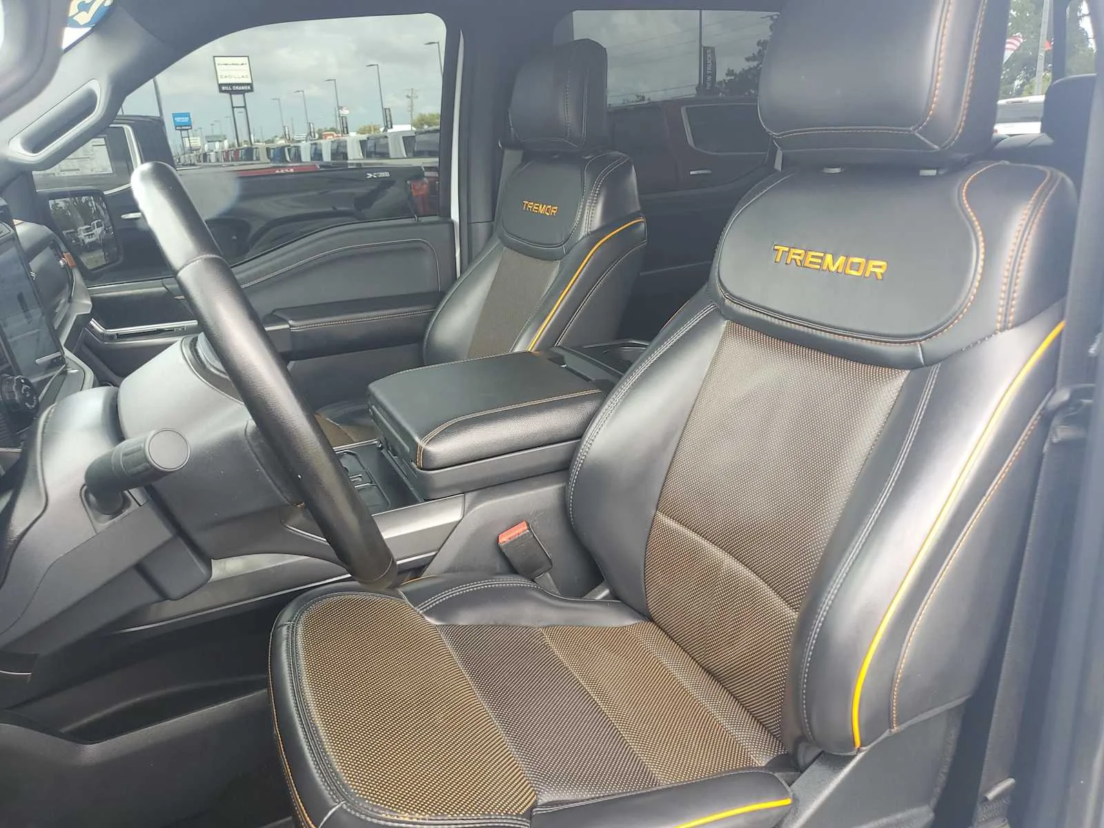 Used 2025 Space White Metallic Whi Ford Tremor image 23