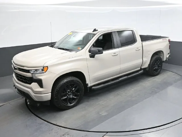Used 2026 White Chevrolet RST image 13