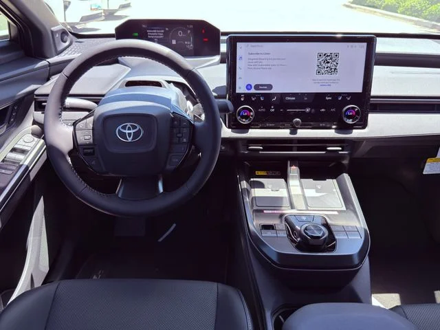 New 2026 Wind Chill Pearl with Midnight Black Metallic roof Toyota Limited image 21