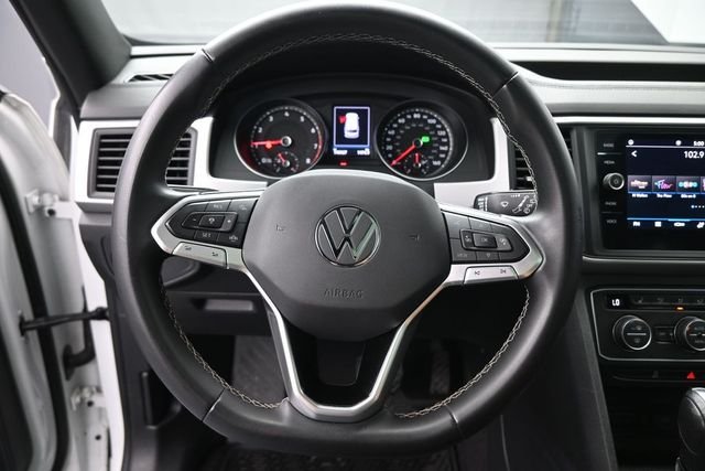 Used 2021 White Volkswagen 2.0T SE w/Technology image 7