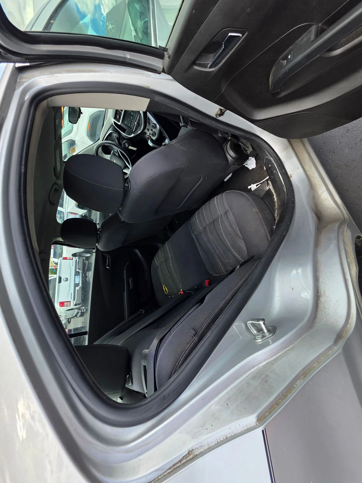 Used 2017 Silver Ice Metallic Chevrolet LT image 14