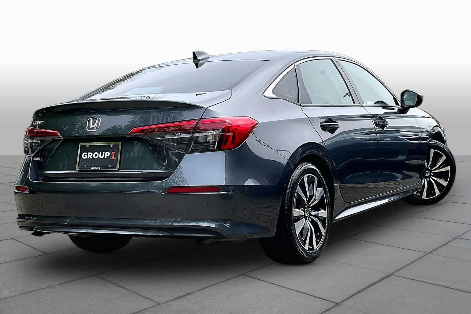 Used 2023 Meteorite Gray Metallic Honda EX image 13