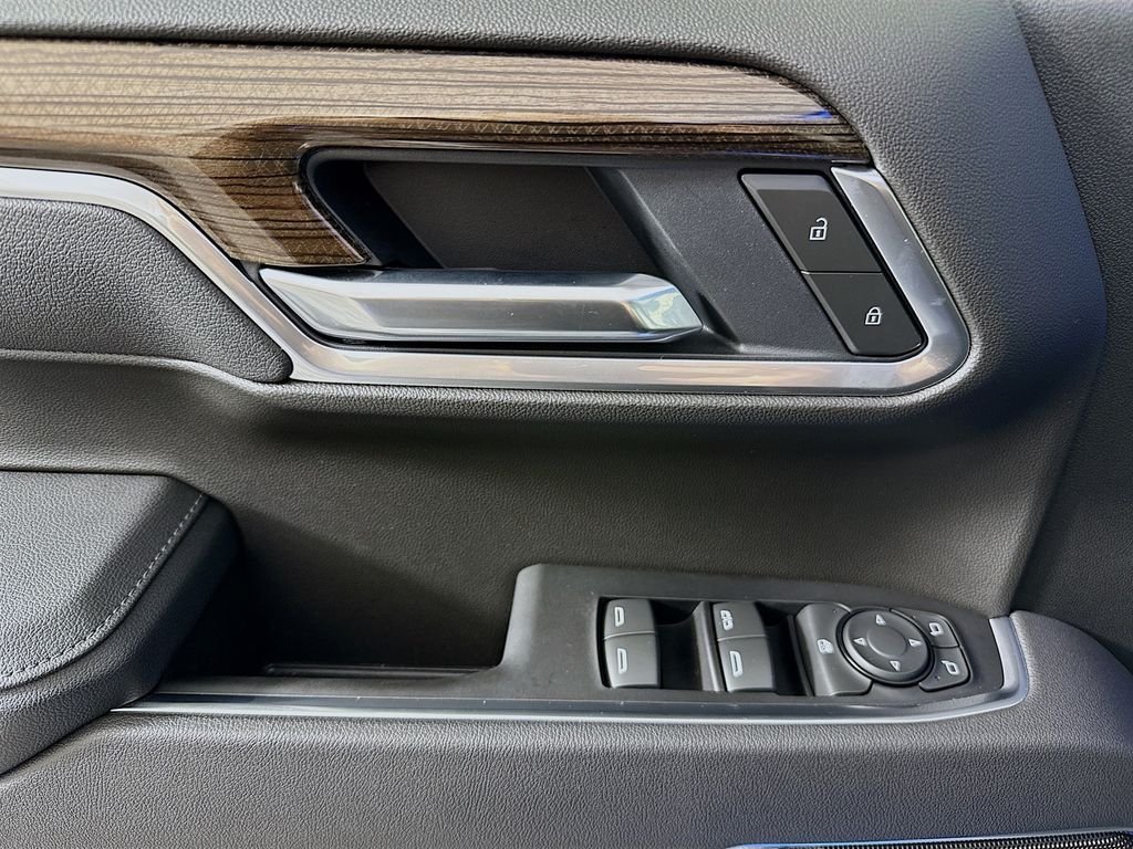 2025 Chevrolet Silverado 1500 RST - Photo 18