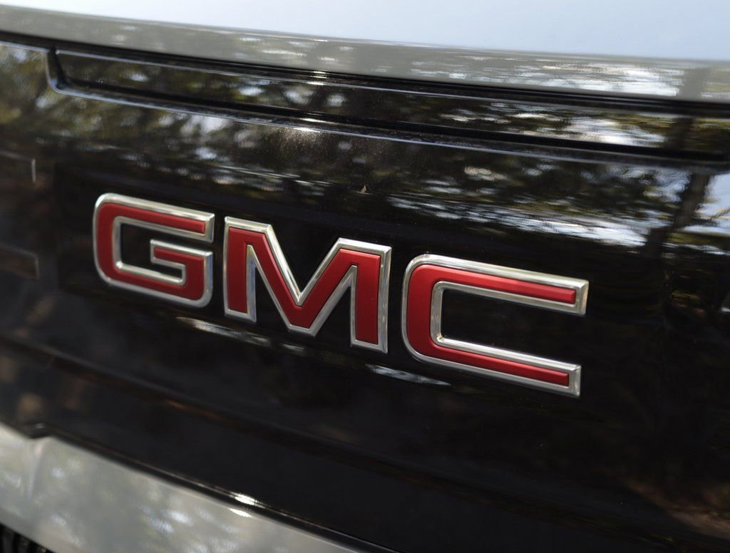 2026 GMC Sierra EV Elevation - Photo 38