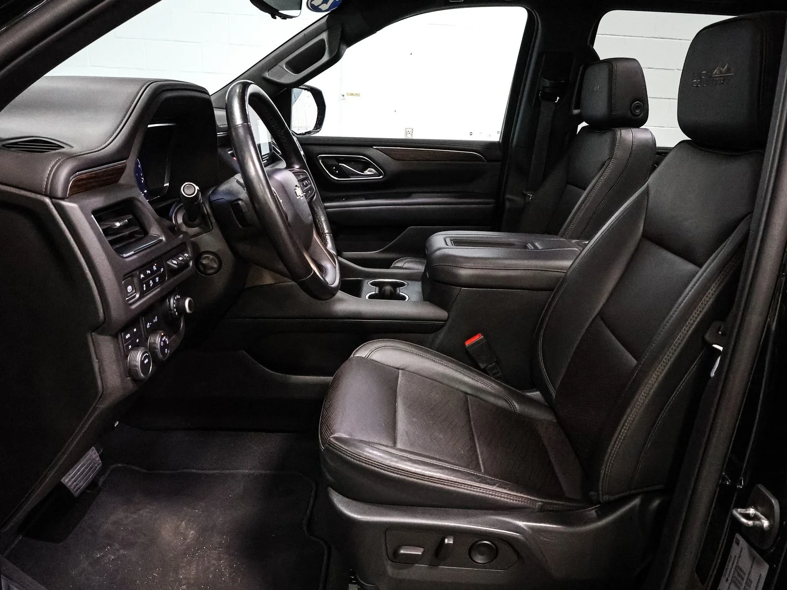 Certified Used 2022 Black Chevrolet High Country image 23