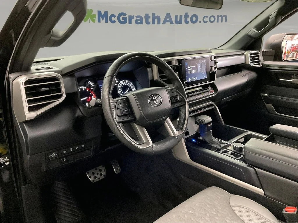 Used 2025 Black Toyota SR5 image 18