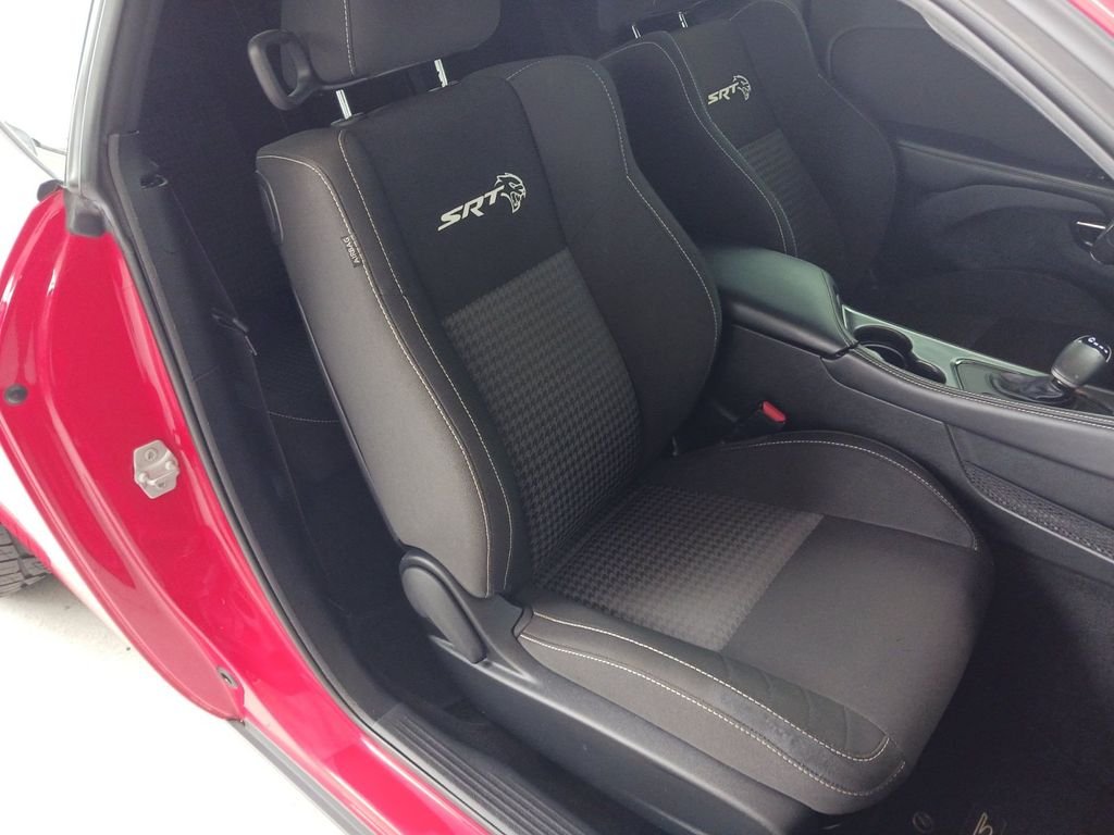Used 2020 Red Dodge SRT Hellcat image 27