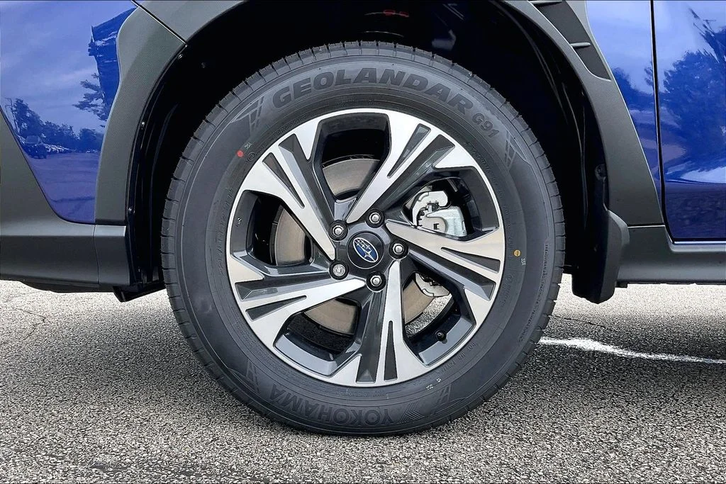 New 2026 SAPPHIRE BLUE PEARL Subaru Premium image 15