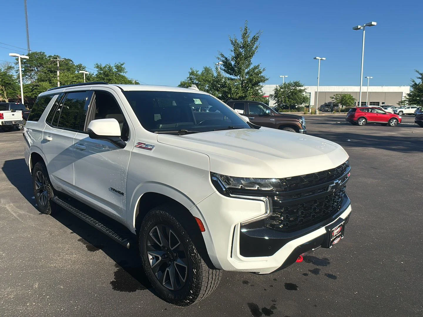 Used 2023 Summit White Chevrolet Z71 image 7