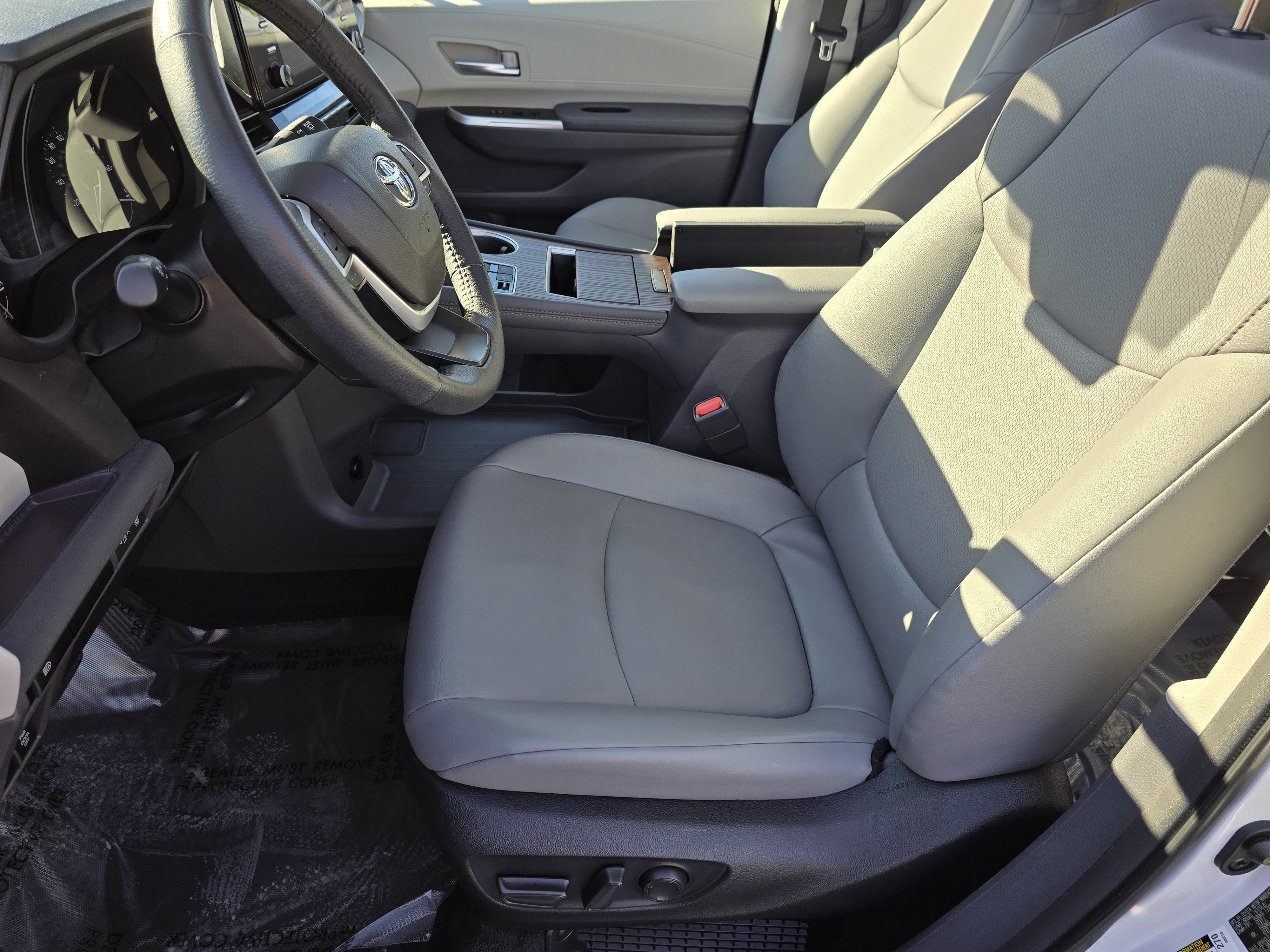 Used 2024 Pearl Toyota XLE image 35