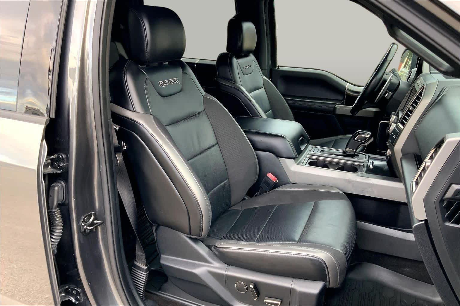 Used 2019 Magnetic Metallic Ford Raptor image 8