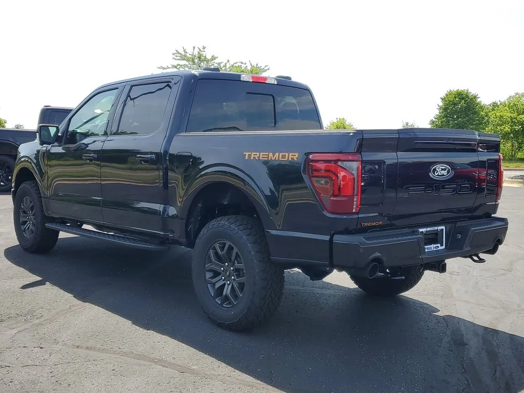 New 2026 Antimatter Blue Metallic Ford Tremor® image 3