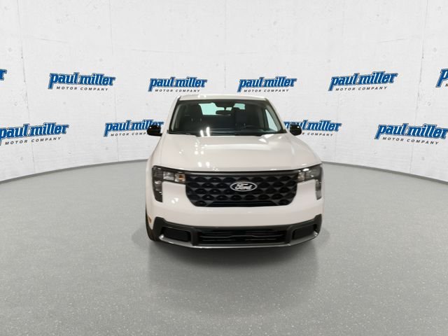 Used 2025 Oxford White Ford XLT image 3