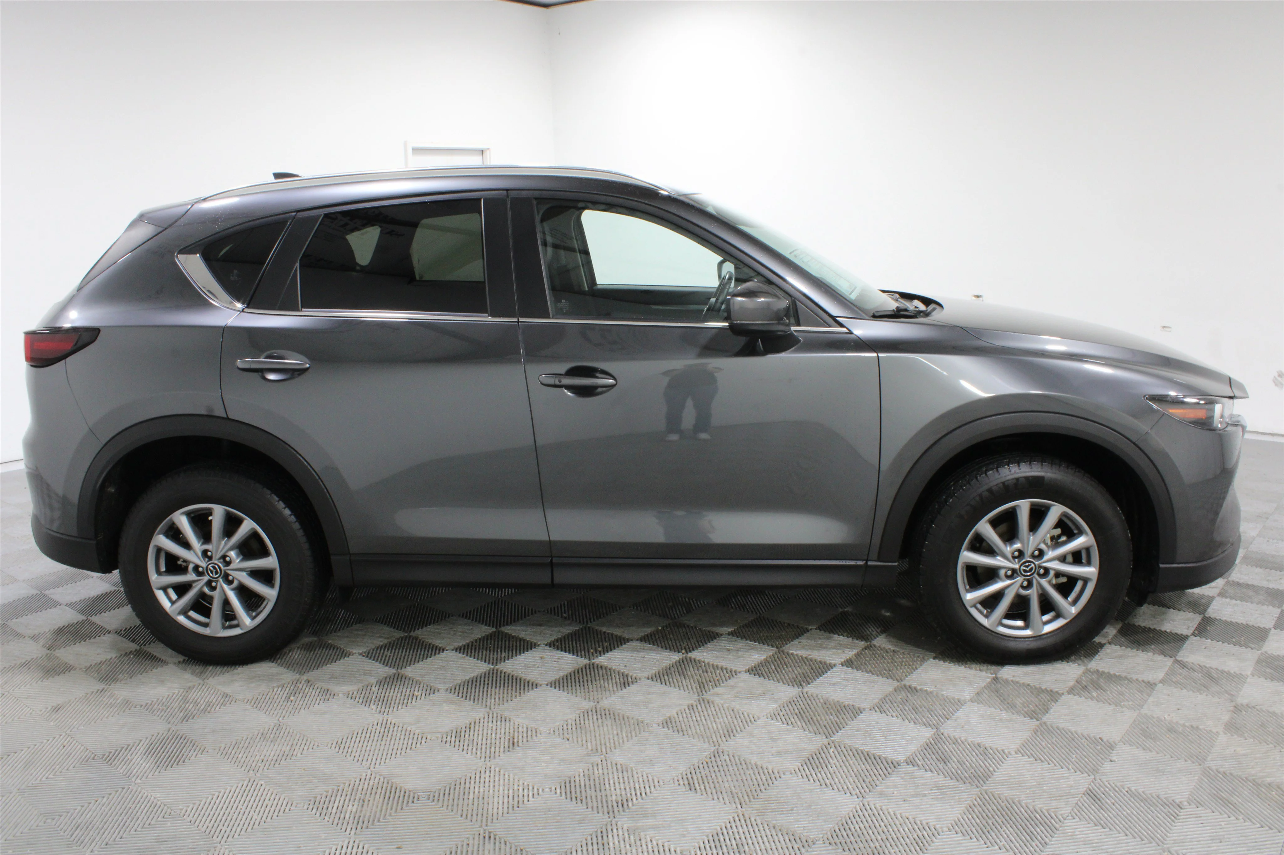 2023 Mazda CX-5 S Preferred package - Photo 26