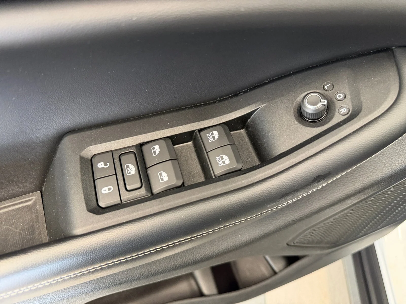 Used 2023 Bright White Clearcoat Jeep Altitude image 29