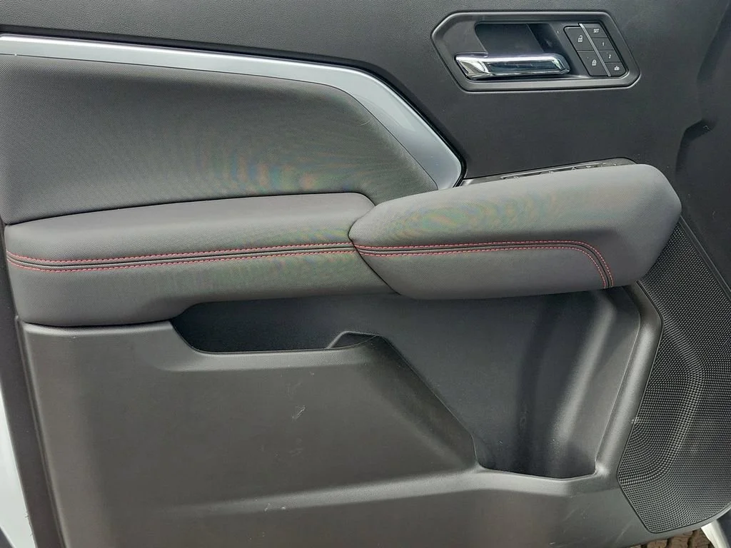 2026 Chevrolet Colorado Z71 - Photo 22