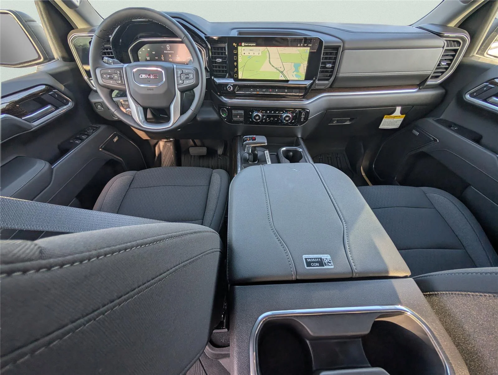 New 2026 Sterling Metallic GMC Elevation image 17