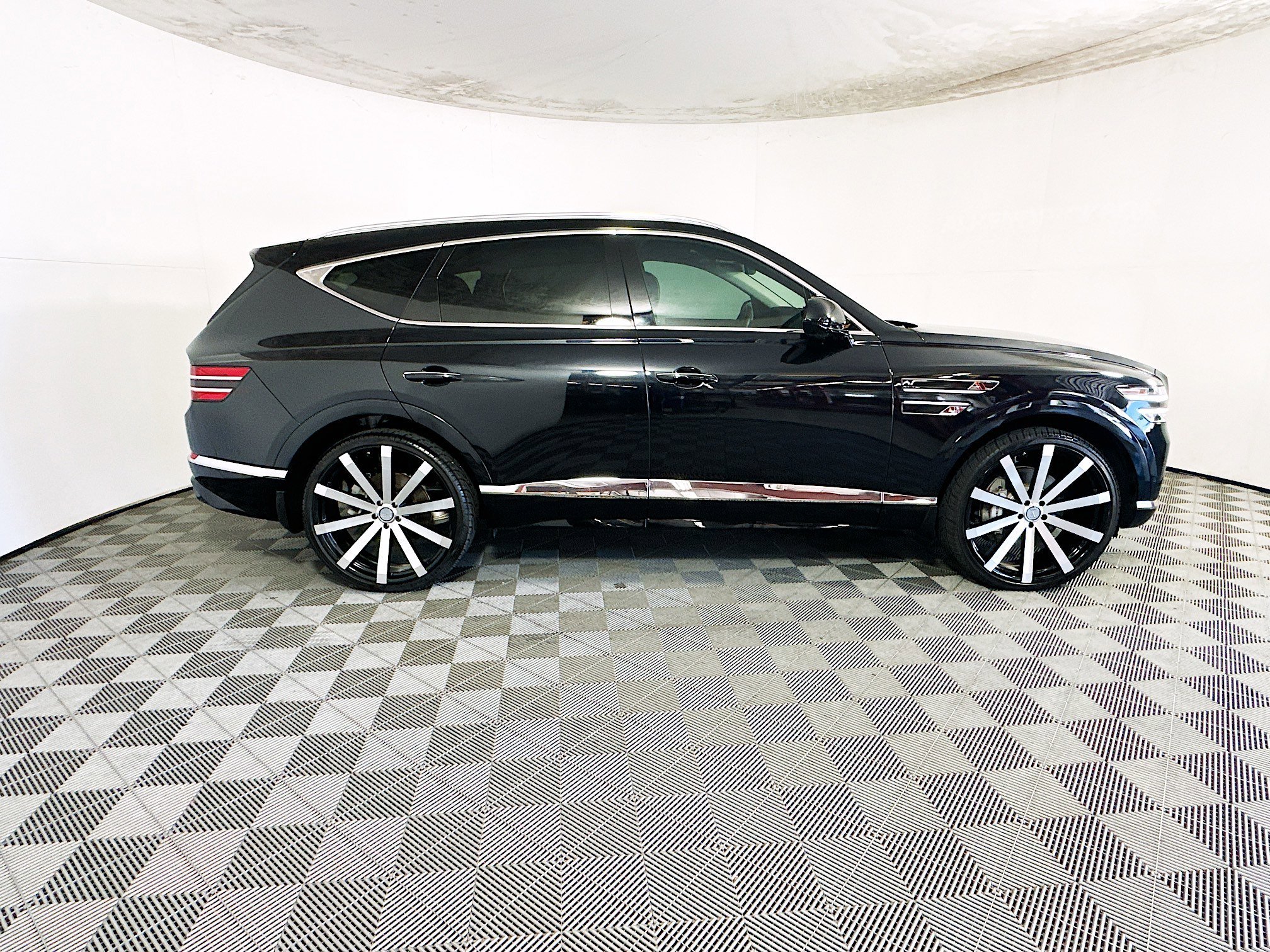 2021 Genesis GV80 thumbnail 4