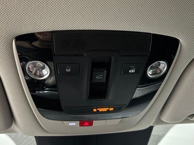 Used 2025 Gray Kia SX image 35
