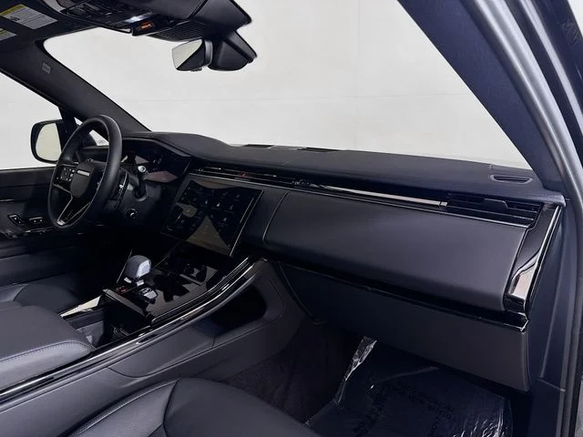 Certified Used 2024 Black Land Rover Dynamic SE image 31
