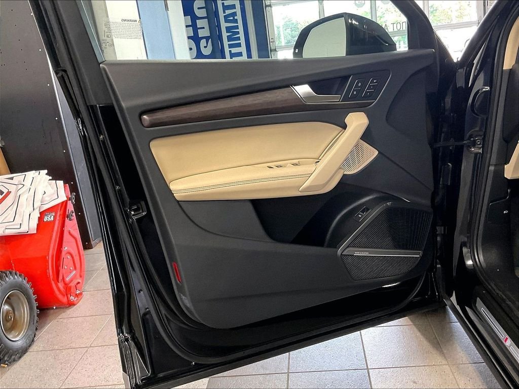 Used 2024 Black Audi 45 S line Premium image 9