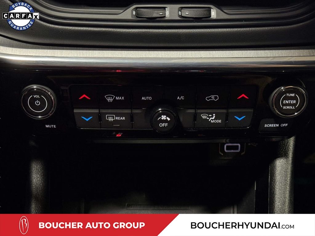 Used 2022 Velvet Red Pearlcoat Jeep Limited image 20