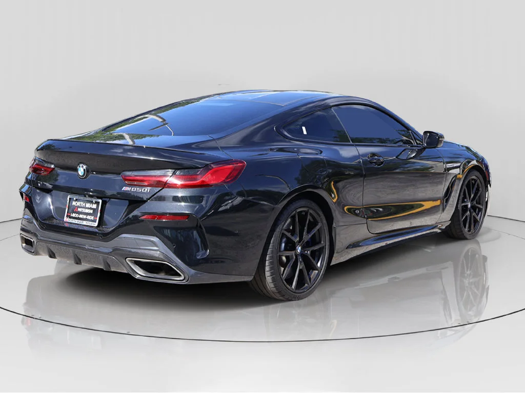2020 BMW 8 Series M850i - Photo 7