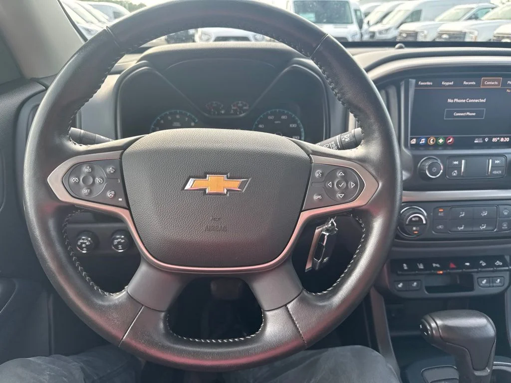 Used 2021 Blue Chevrolet Z71 image 15