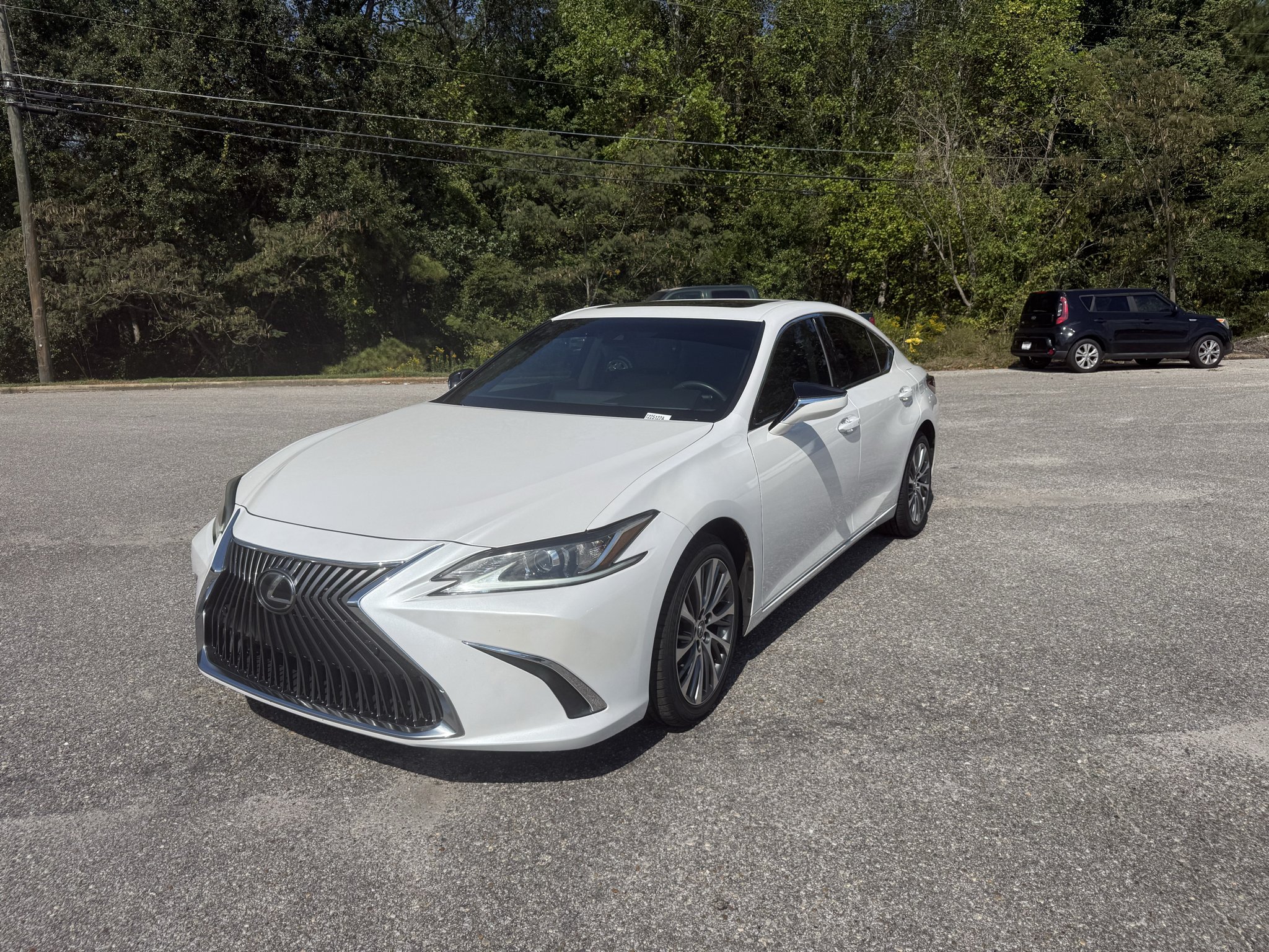 2019 Lexus ES