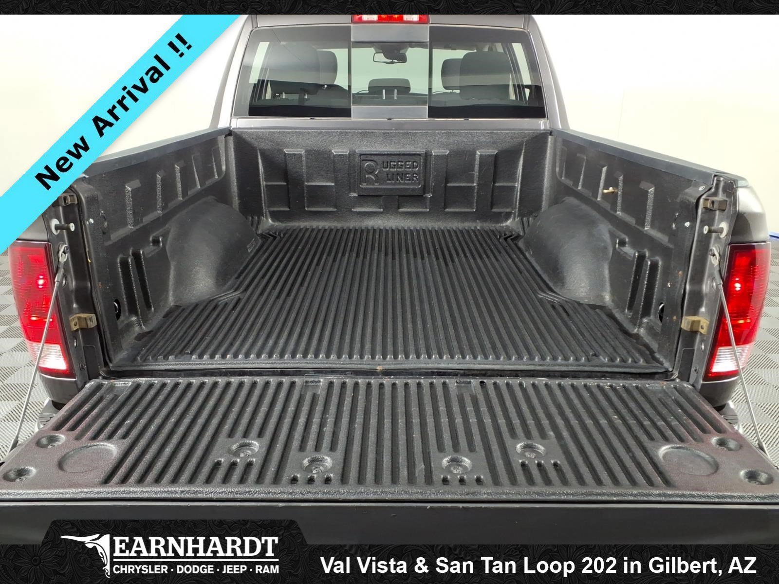 Certified Used 2018 Granite Crystal Metallic Clearcoat Ram Big Horn image 13