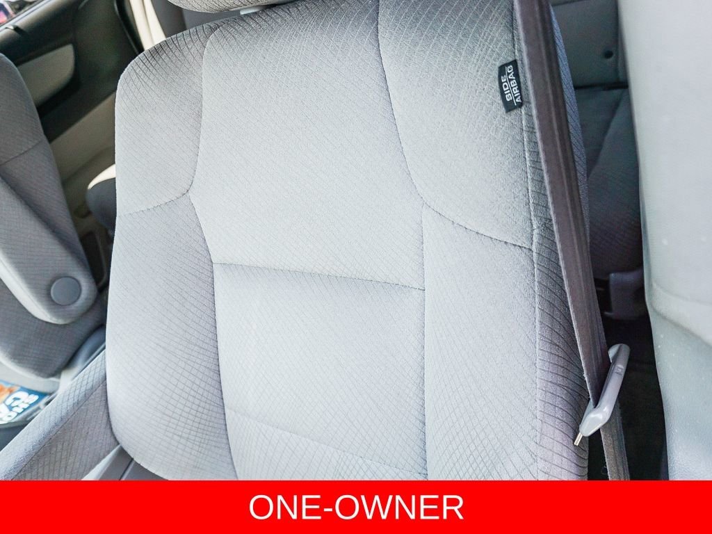 Used 2015  Honda EX image 20