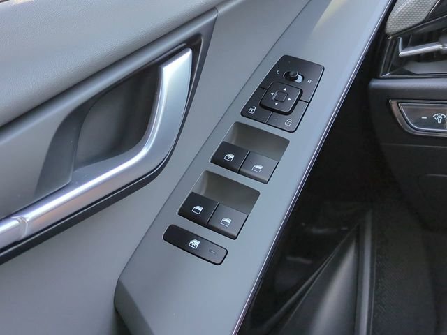 Used 2025 Green Kia EX image 24
