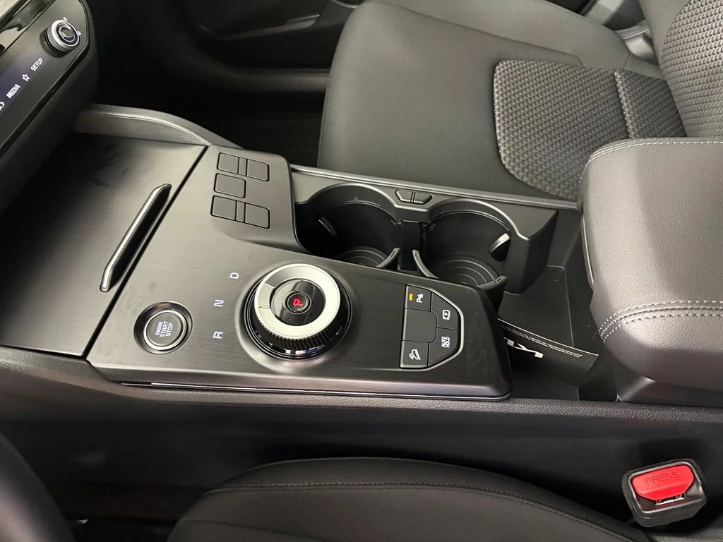New 2027 Gravity Gray Kia LX image 31